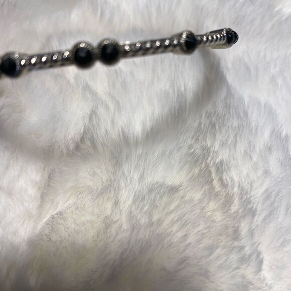 EUC Beautiful Art Deco Bracelet. - Picture 9 of 10